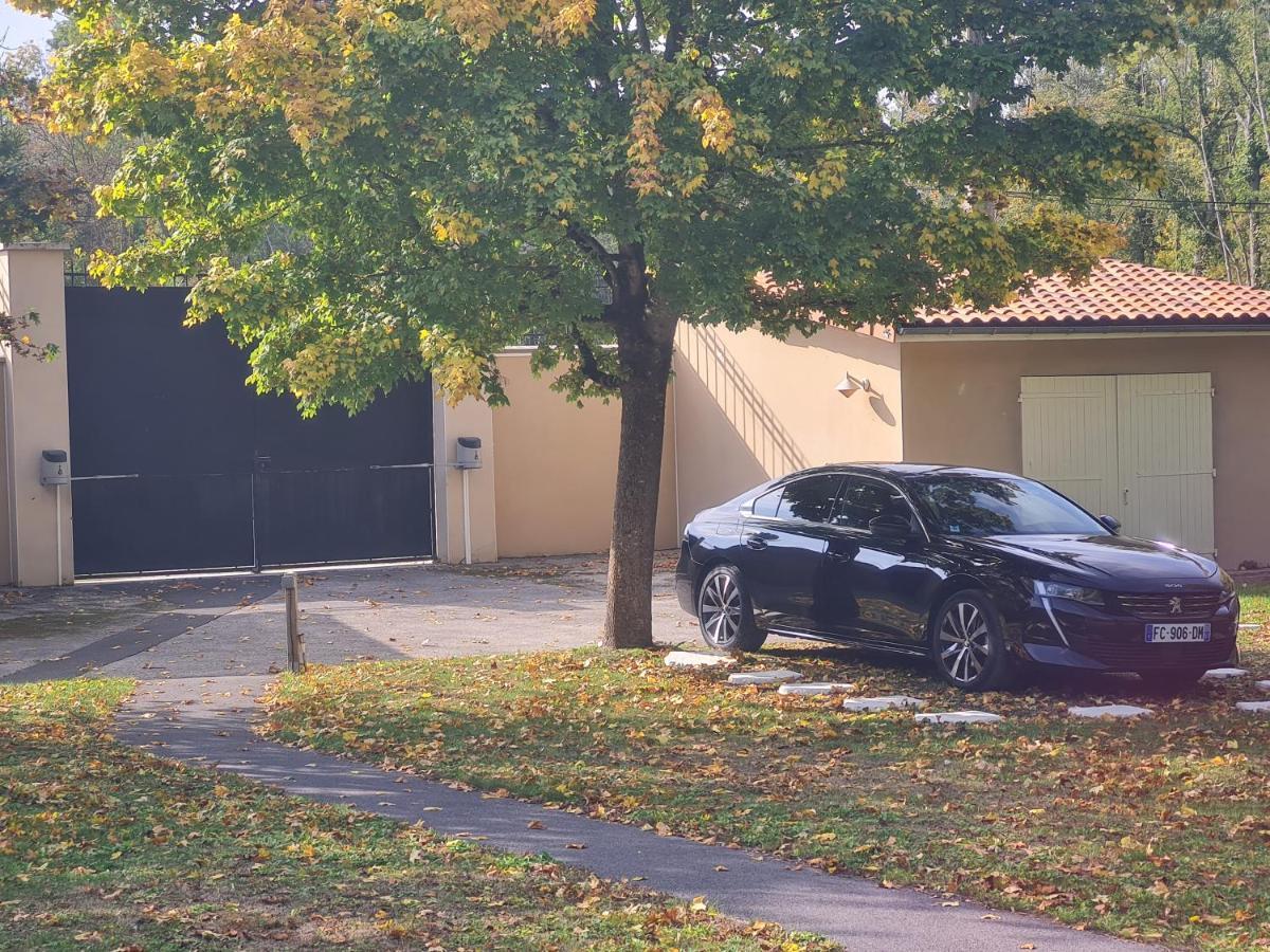 Villa Courtisols Eksteriør bilde